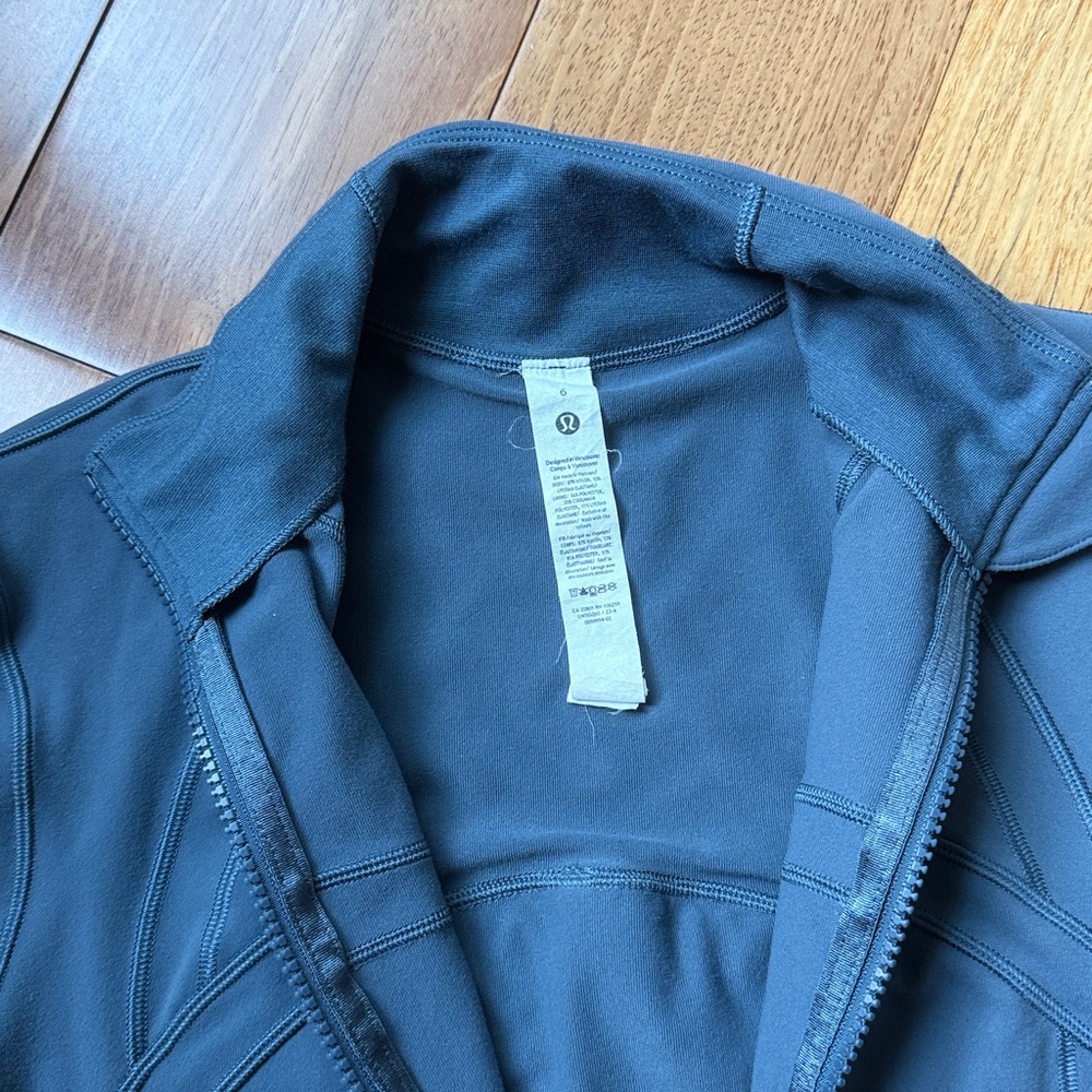 Lululemon Navy Zip-Up Define Jacket - image 8